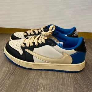 Nike Catcus Jack Edition!!! Lightly Worn!!! Fast shipping!!